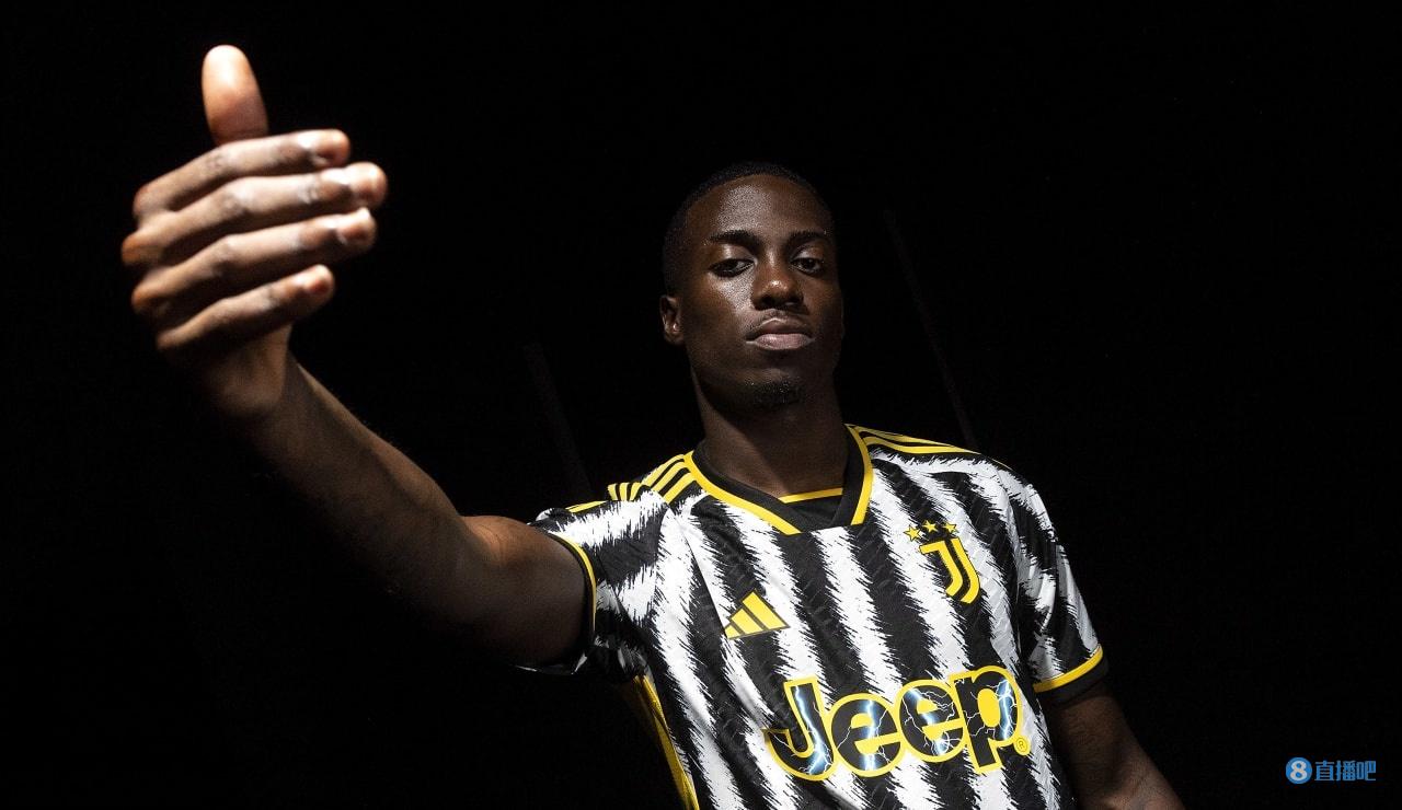 进攻端的执 进攻端的执